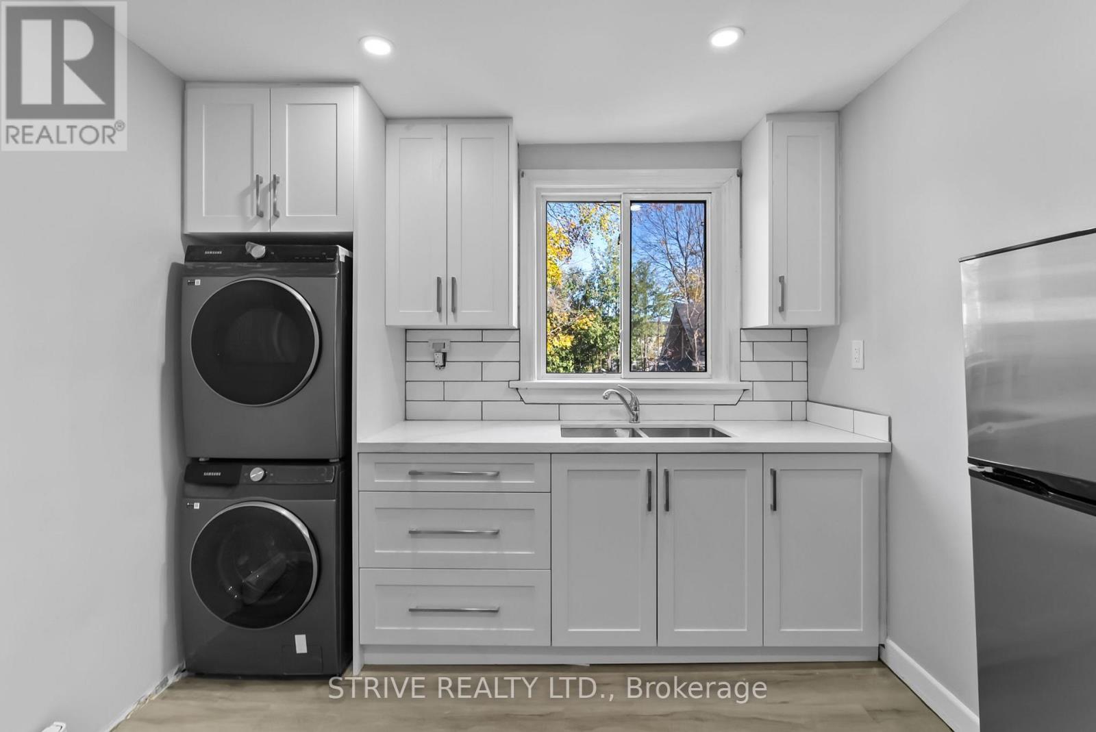73 Central Park Boulevard N, Oshawa, Ontario  L1G 5Y4 - Photo 15 - E13135082