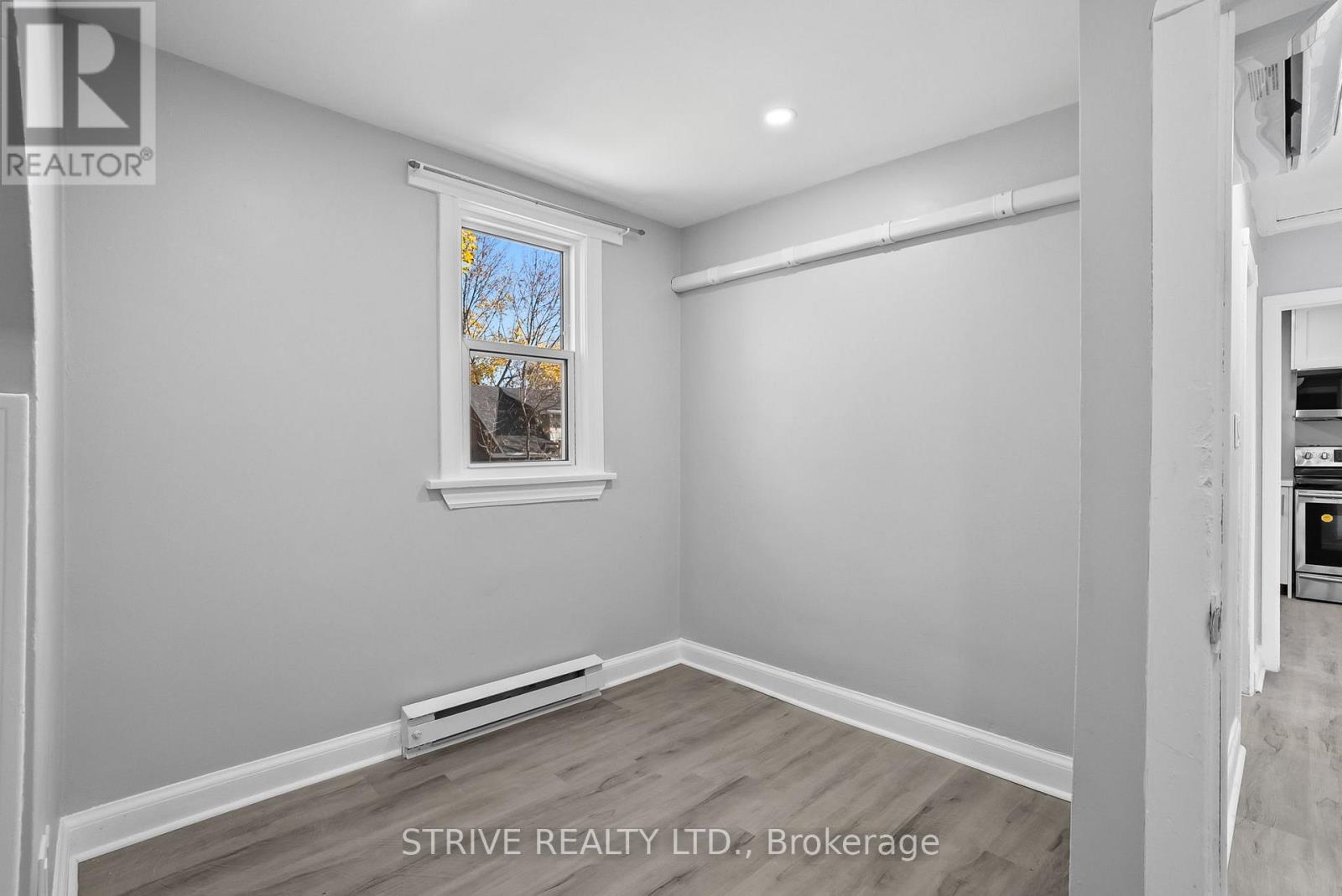 73 Central Park Boulevard N, Oshawa, Ontario  L1G 5Y4 - Photo 18 - E13135082