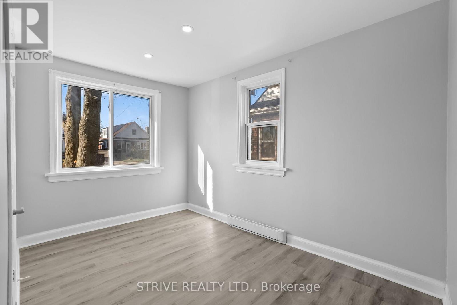 73 Central Park Boulevard N, Oshawa, Ontario  L1G 5Y4 - Photo 21 - E13135082