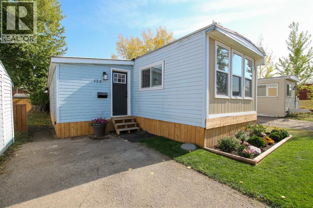 123, 6834 59 Avenue, Red Deer, Alberta  T0C 1P9 - Photo 3 - A2261464