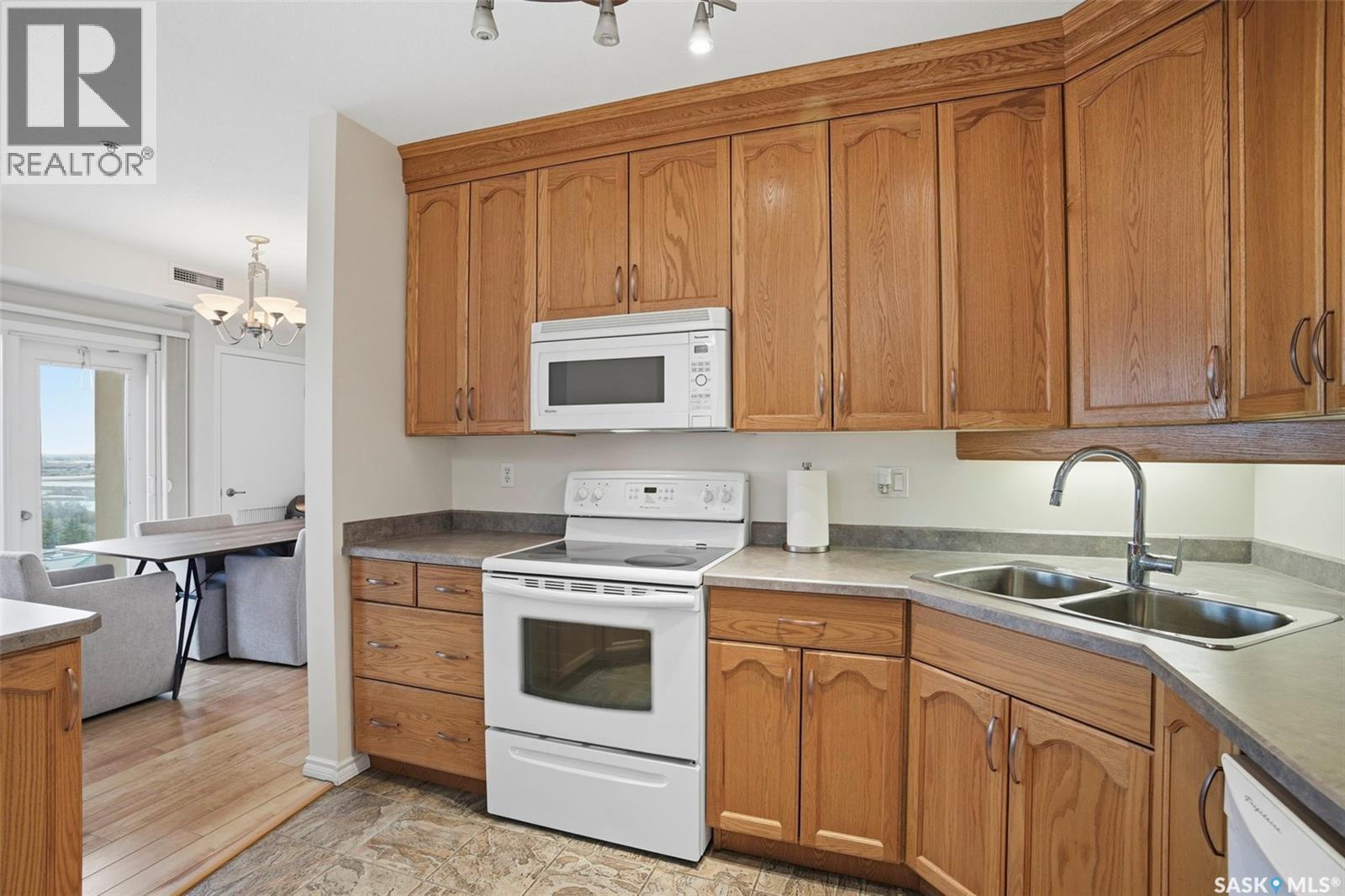 1406 902 Spadina Crescent E, Saskatoon, Saskatchewan  S7K 0G8 - Photo 8 - SK036004