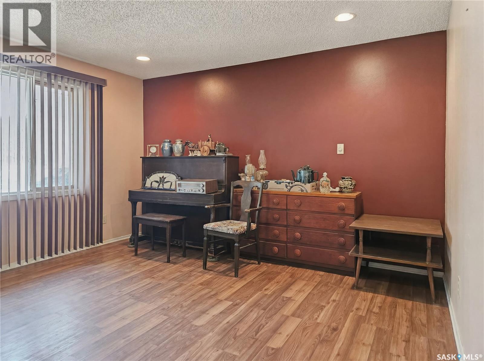 802 Ridpath Road, Rosetown, Saskatchewan  S0L 2V0 - Photo 21 - SK035943