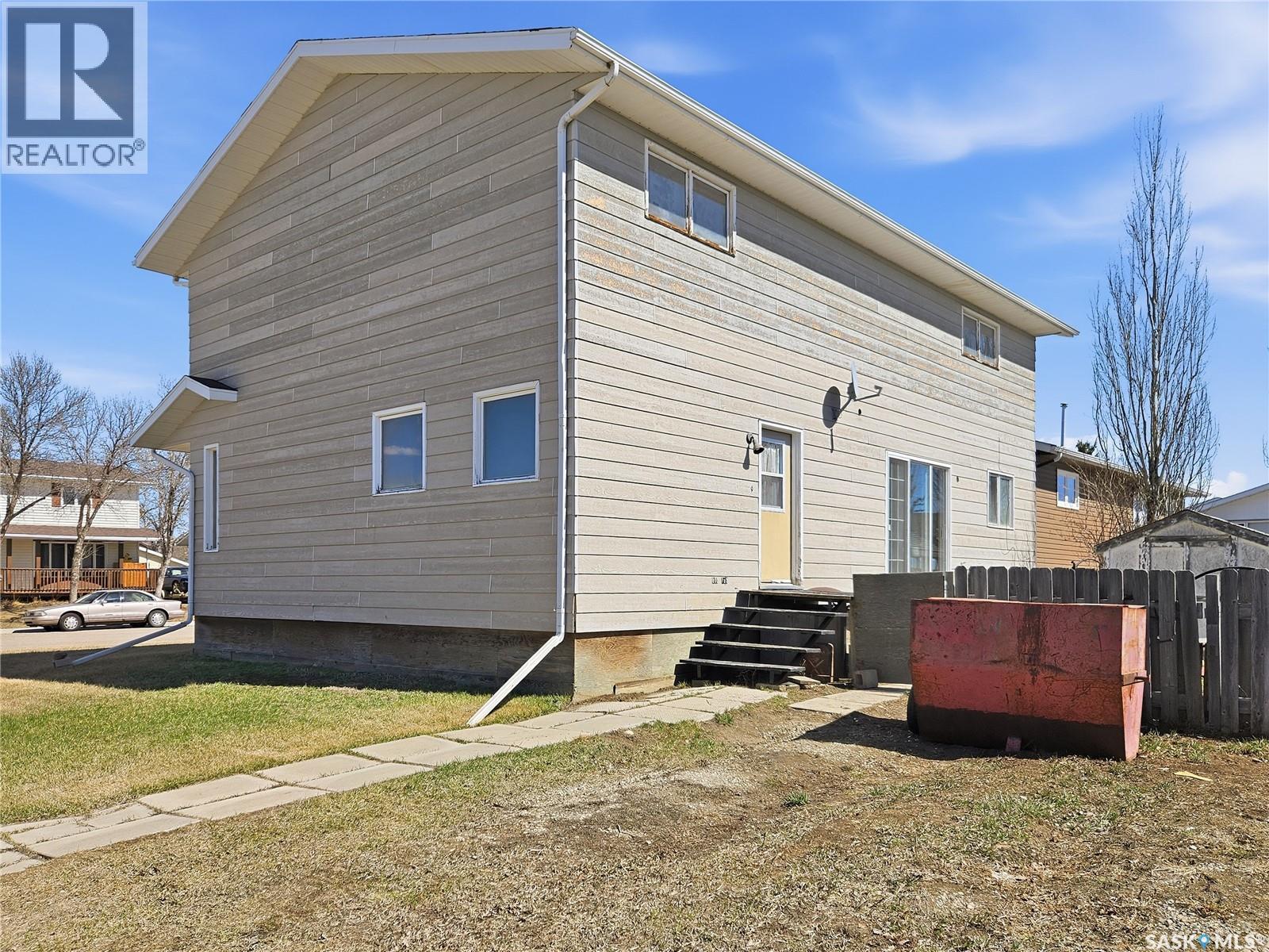 802 Ridpath Road, Rosetown, Saskatchewan  S0L 2V0 - Photo 5 - SK035943