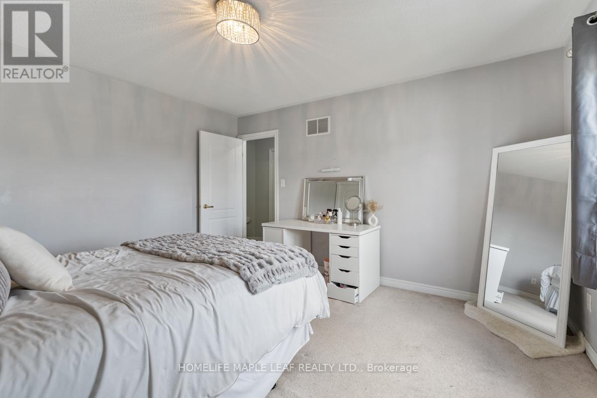 81 Abitibi Lake Drive, Brampton, Ontario  L6R 0V8 - Photo 19 - W13134650