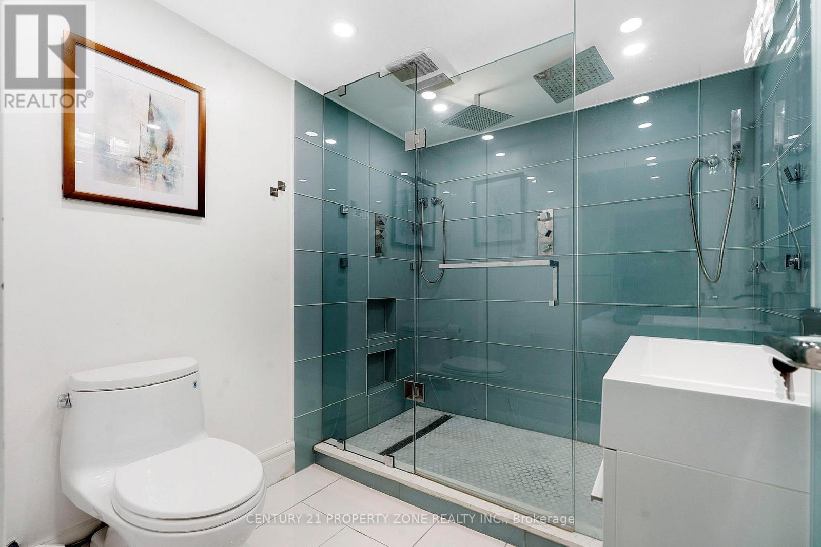 547 Pinegrove Road, Oakville, Ontario  L6K 2C2 - Photo 24 - W13134668