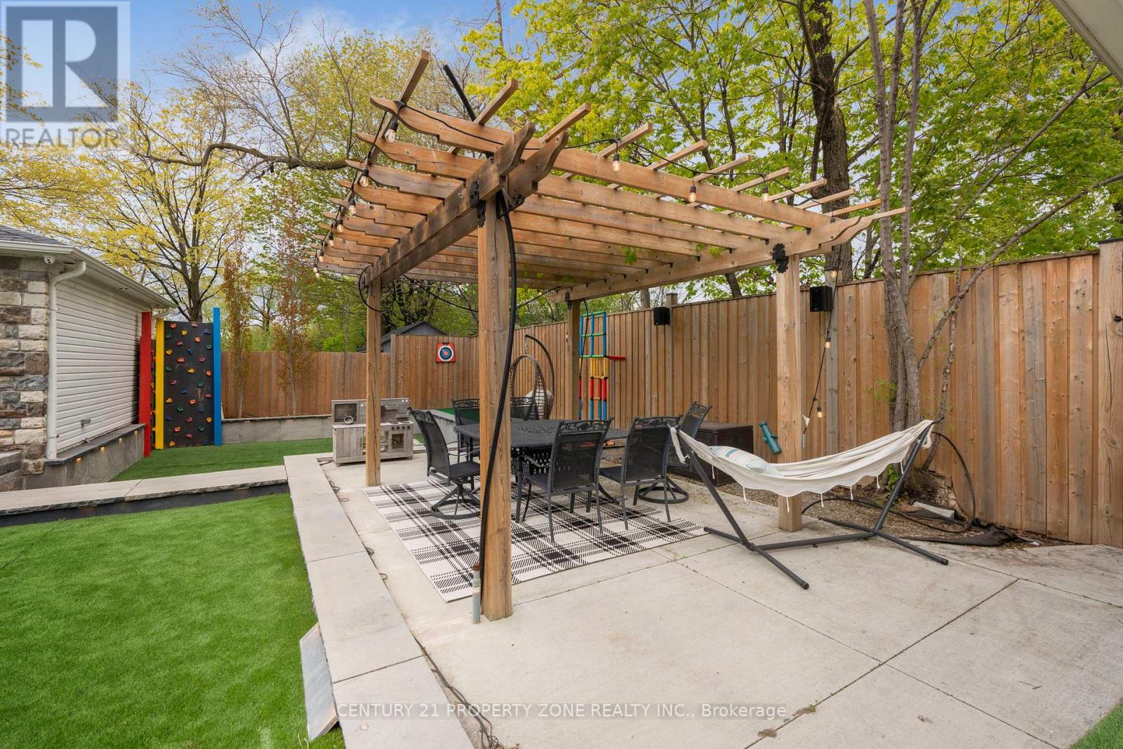 547 Pinegrove Road, Oakville, Ontario  L6K 2C2 - Photo 39 - W13134668