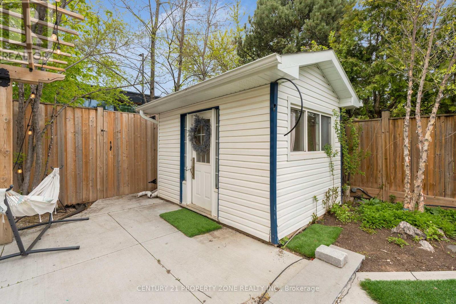 547 Pinegrove Road, Oakville, Ontario  L6K 2C2 - Photo 40 - W13134668