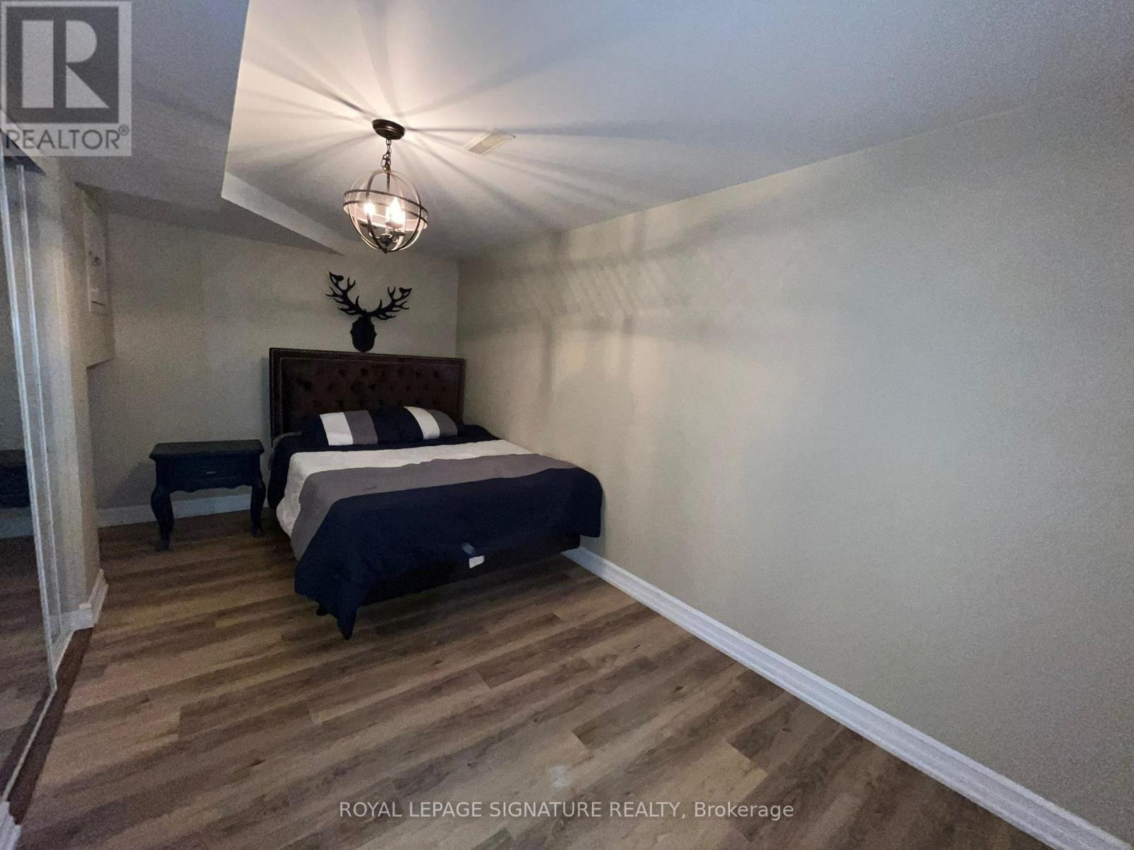 5571 Spangler Drive, Mississauga, Ontario  L5R 3M5 - Photo 42 - W13134812