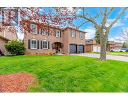 1122 BERKSHIRE COURT, Oakville, Ontario
