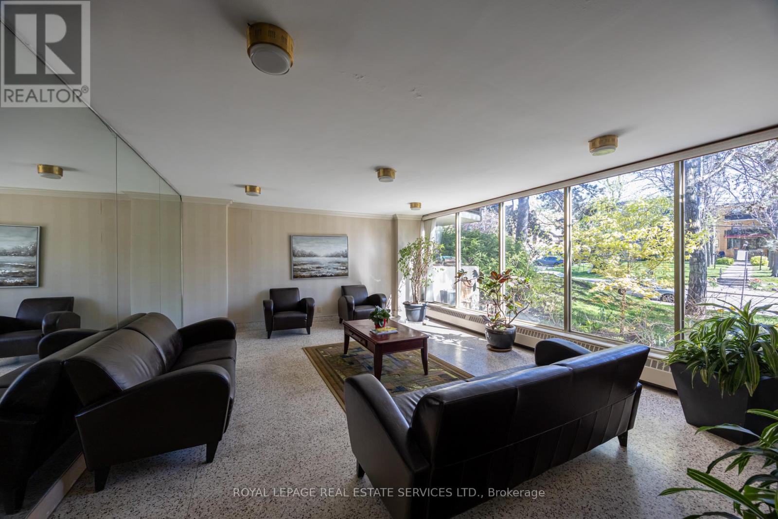 303 - 100 Coe Hill Drive, Toronto, Ontario  M6S 3E1 - Photo 25 - W13134934