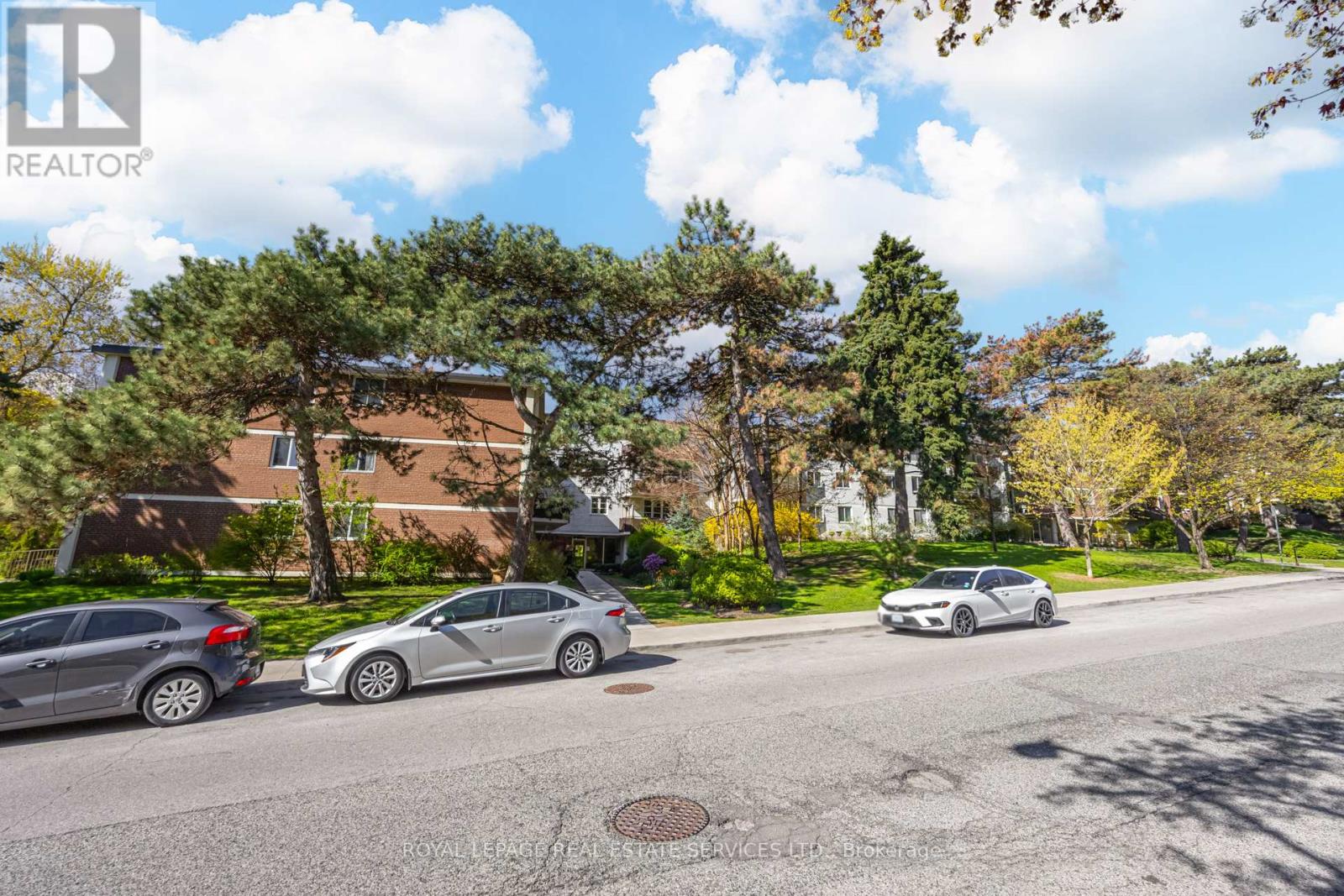 303 - 100 Coe Hill Drive, Toronto, Ontario  M6S 3E1 - Photo 28 - W13134934