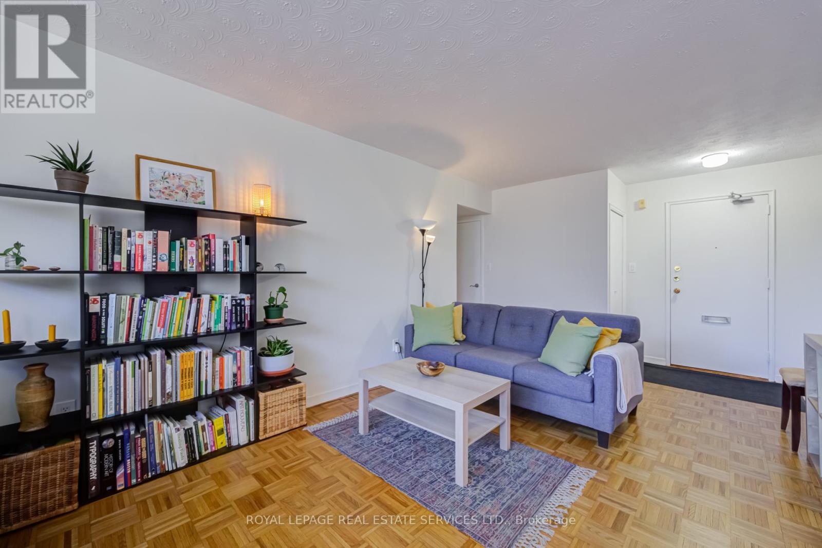 303 - 100 Coe Hill Drive, Toronto, Ontario  M6S 3E1 - Photo 6 - W13134934