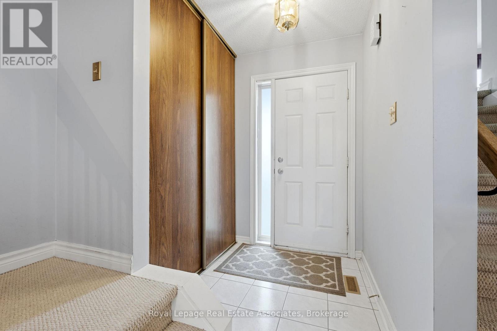 14 Beisel Court, Brampton, Ontario  L6Z 2R8 - Photo 35 - W13134940