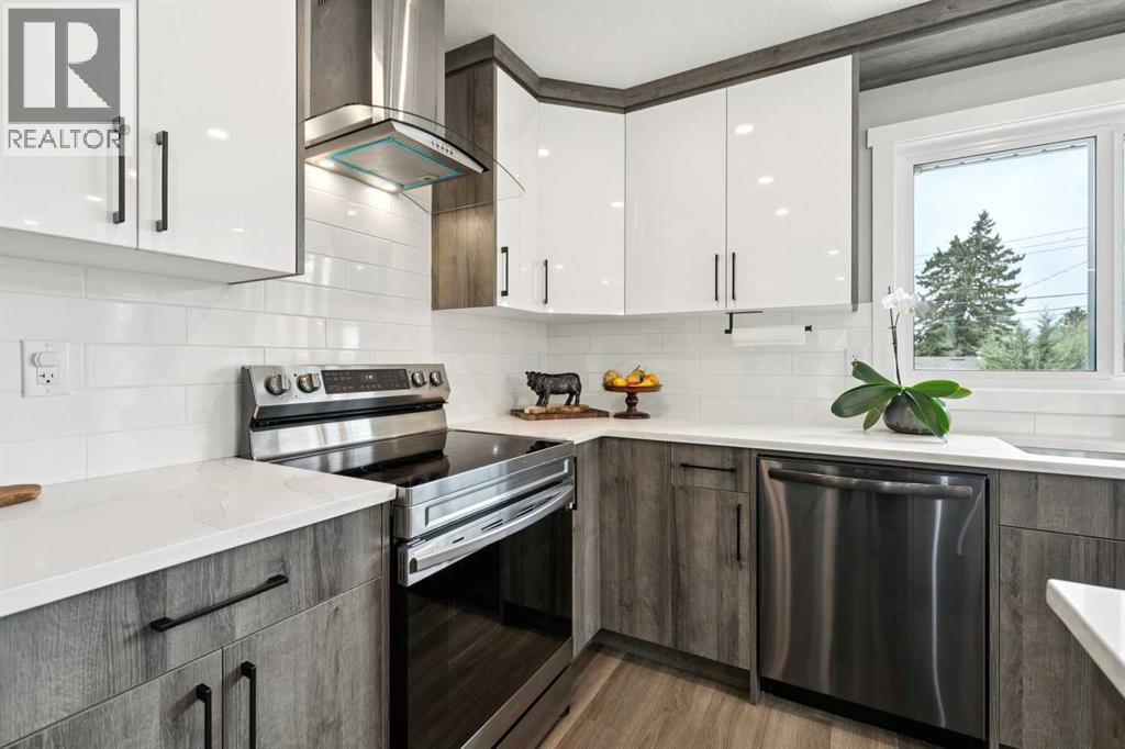7116 Hunterwood Road Nw, Calgary, Alberta  T2K 4J6 - Photo 8 - A2311232