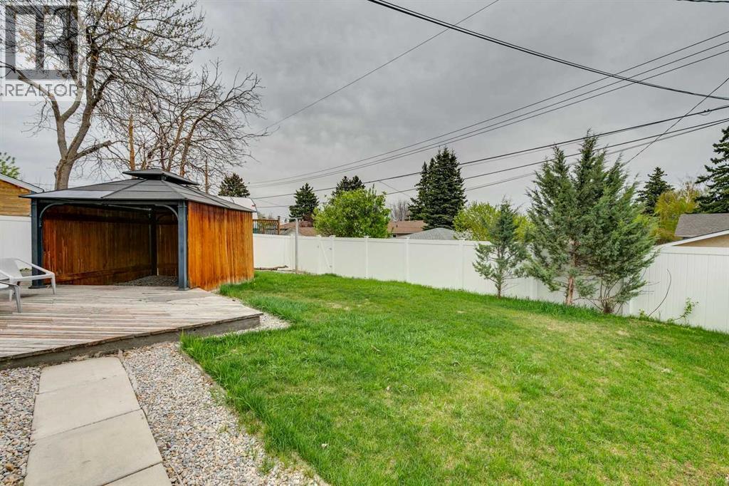 7116 Hunterwood Road Nw, Calgary, Alberta  T2K 4J6 - Photo 34 - A2311232