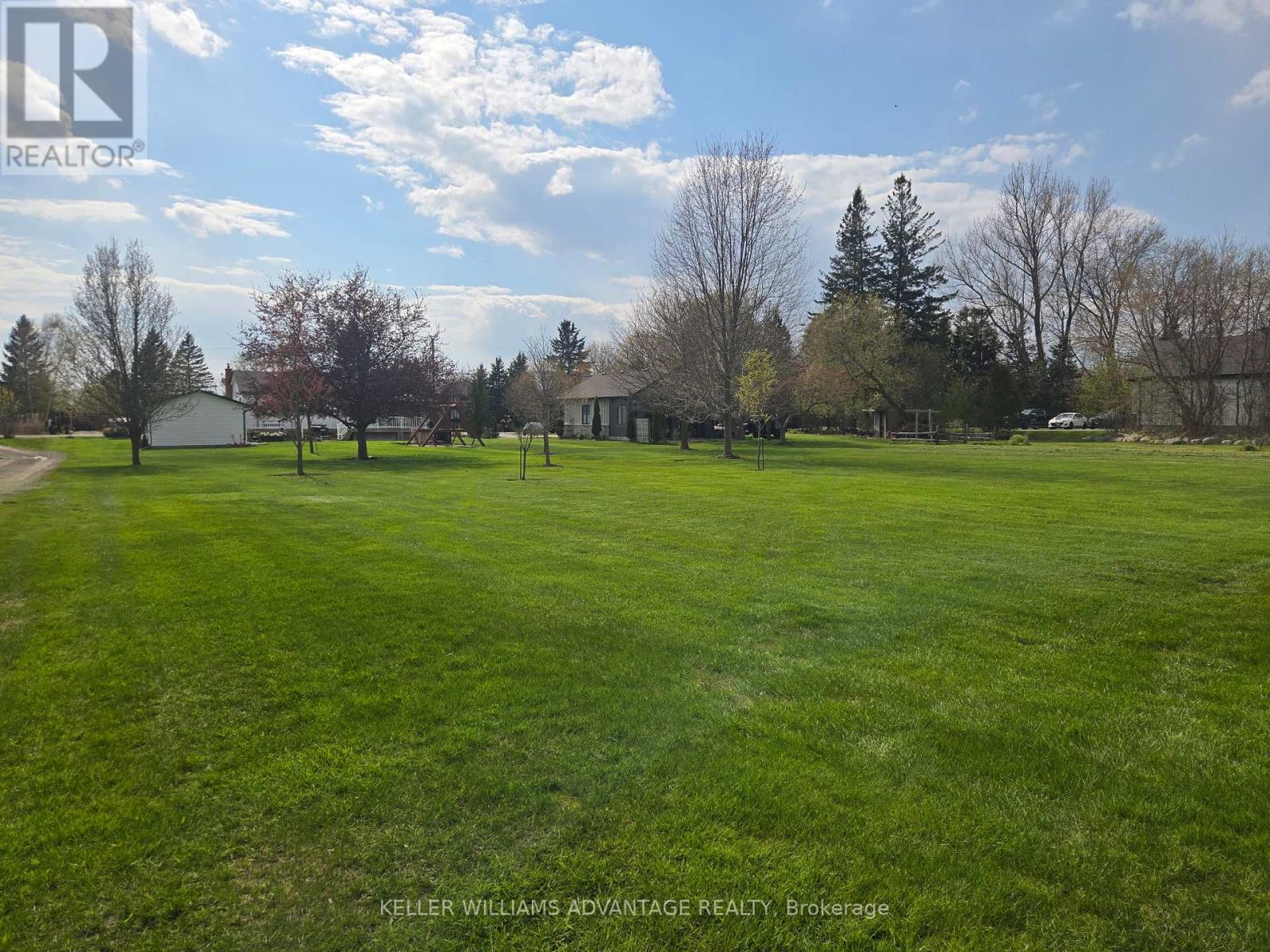 2347 Hancock Road, Clarington, Ontario  L1E 2M3 - Photo 6 - E13038656