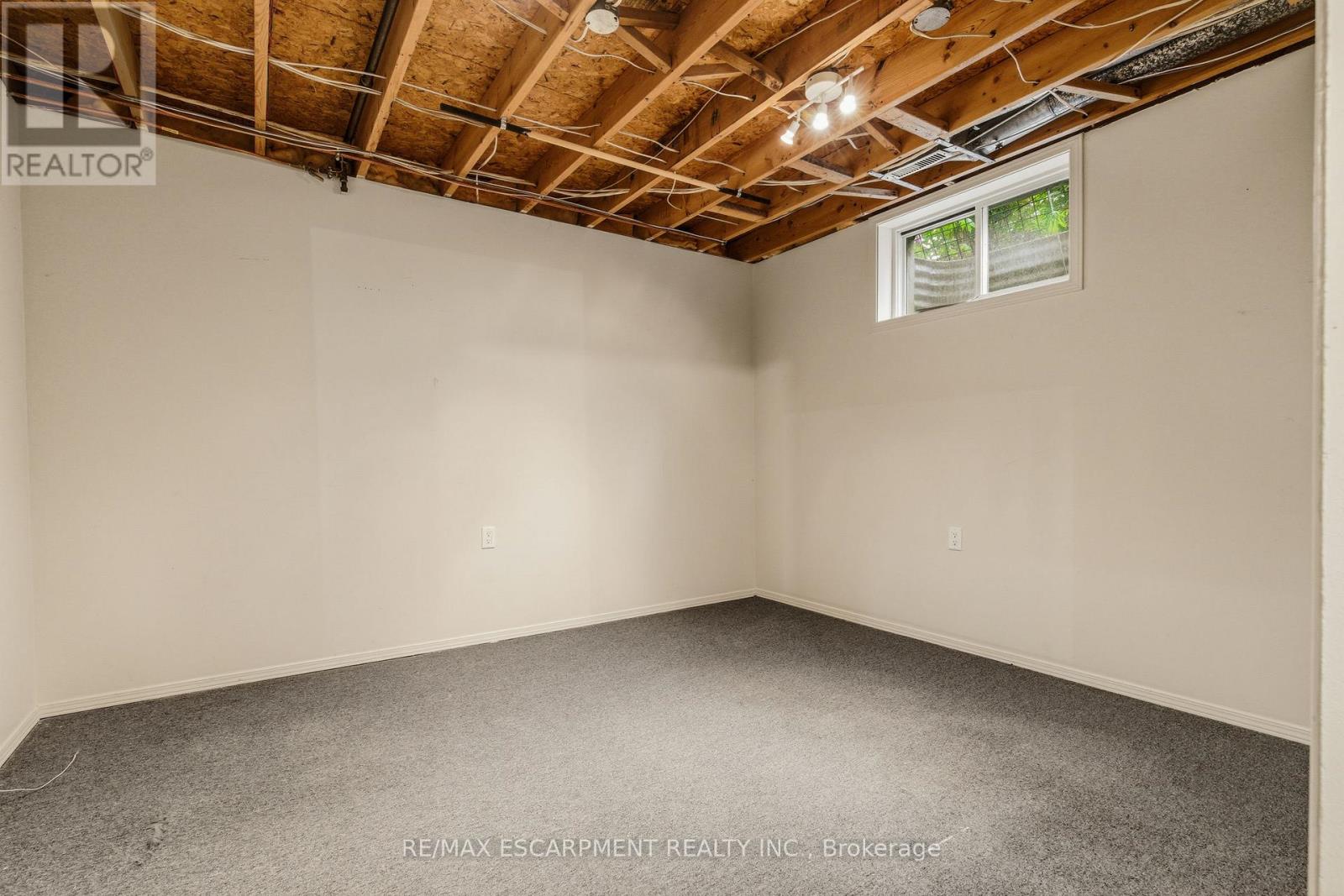 17 Piper Place, Haldimand, Ontario  N3W 1G9 - Photo 32 - X13134718