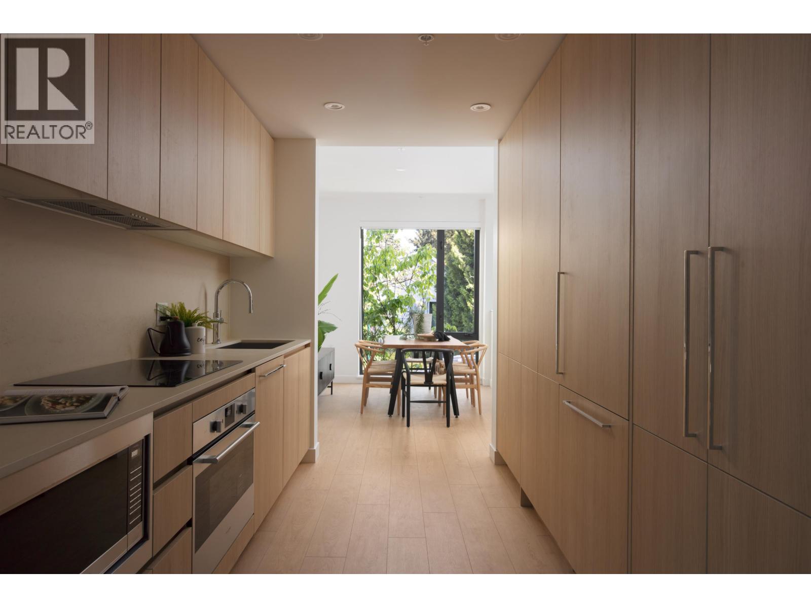 2408 E 12th Avenue, Vancouver, British Columbia  V5N 0E3 - Photo 5 - R3124148