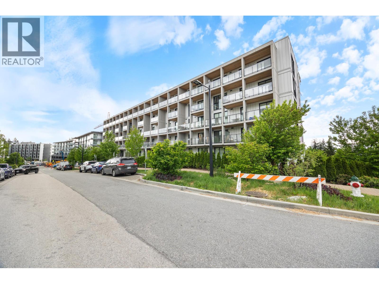 317 9888 University Crescent, Burnaby, British Columbia  V5A 0G4 - Photo 2 - R3124166