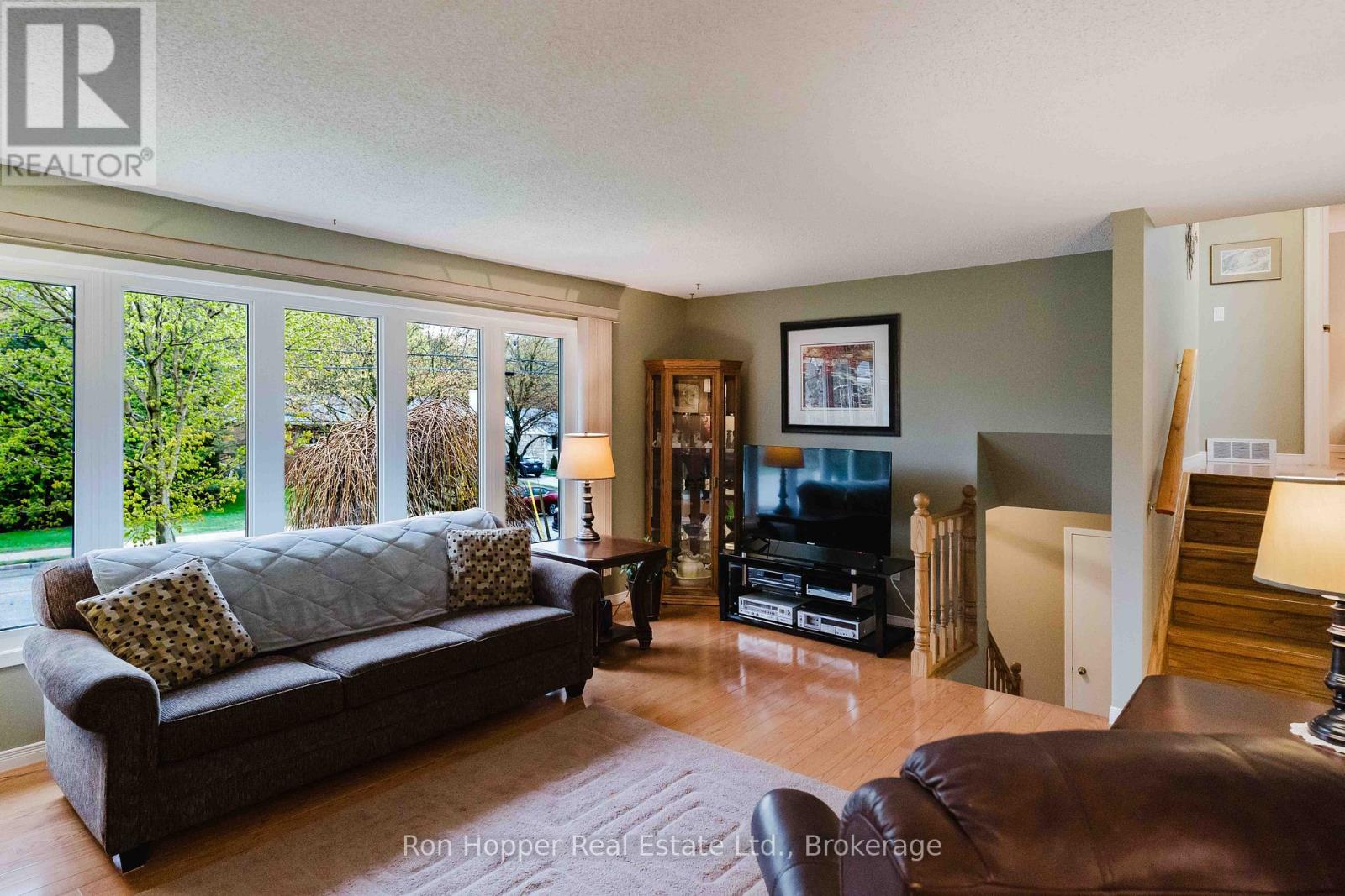 115 7th Avenue E, Owen Sound, Ontario  N4K 2W8 - Photo 12 - X13135134