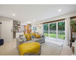 2 33900 MAYFAIR AVENUE, Abbotsford, British Columbia