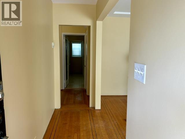 4207 W 15th Street, Vancouver, British Columbia  V6R 3A7 - Photo 2 - R3124152