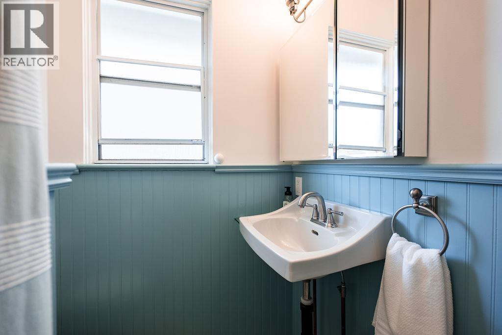 2867 E Georgia Street, Vancouver, British Columbia  V5K 2K3 - Photo 15 - R3124160