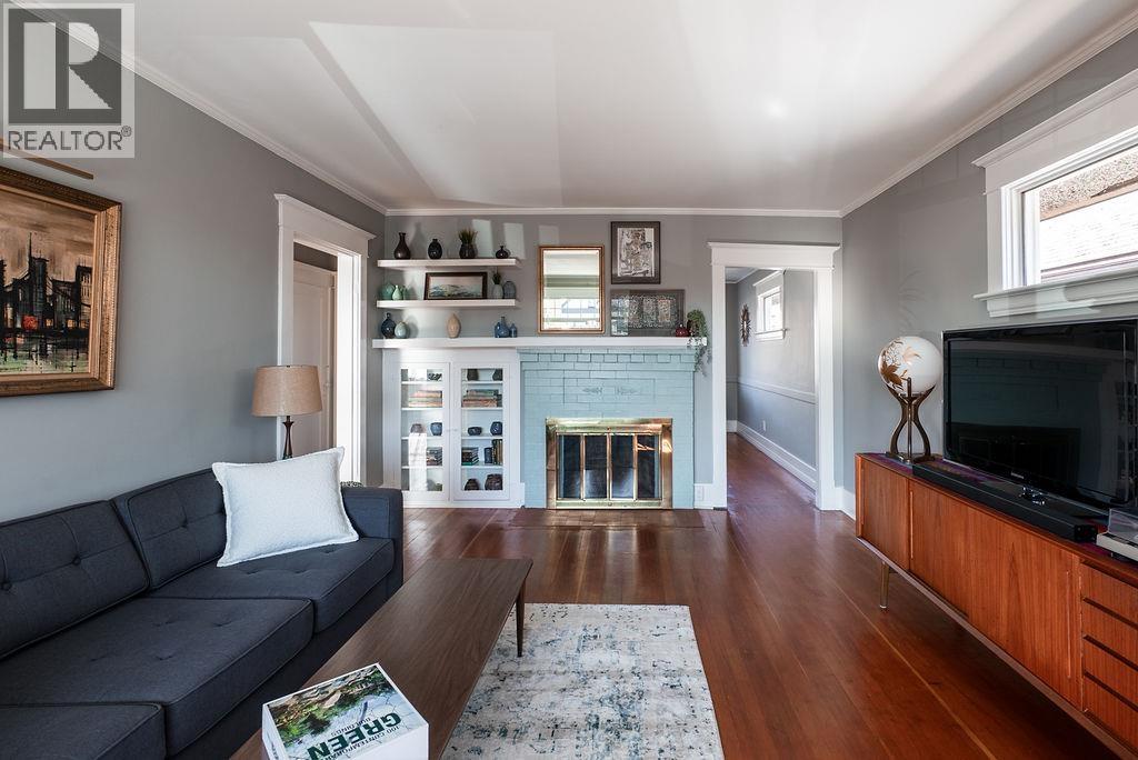 2867 E Georgia Street, Vancouver, British Columbia  V5K 2K3 - Photo 8 - R3124160