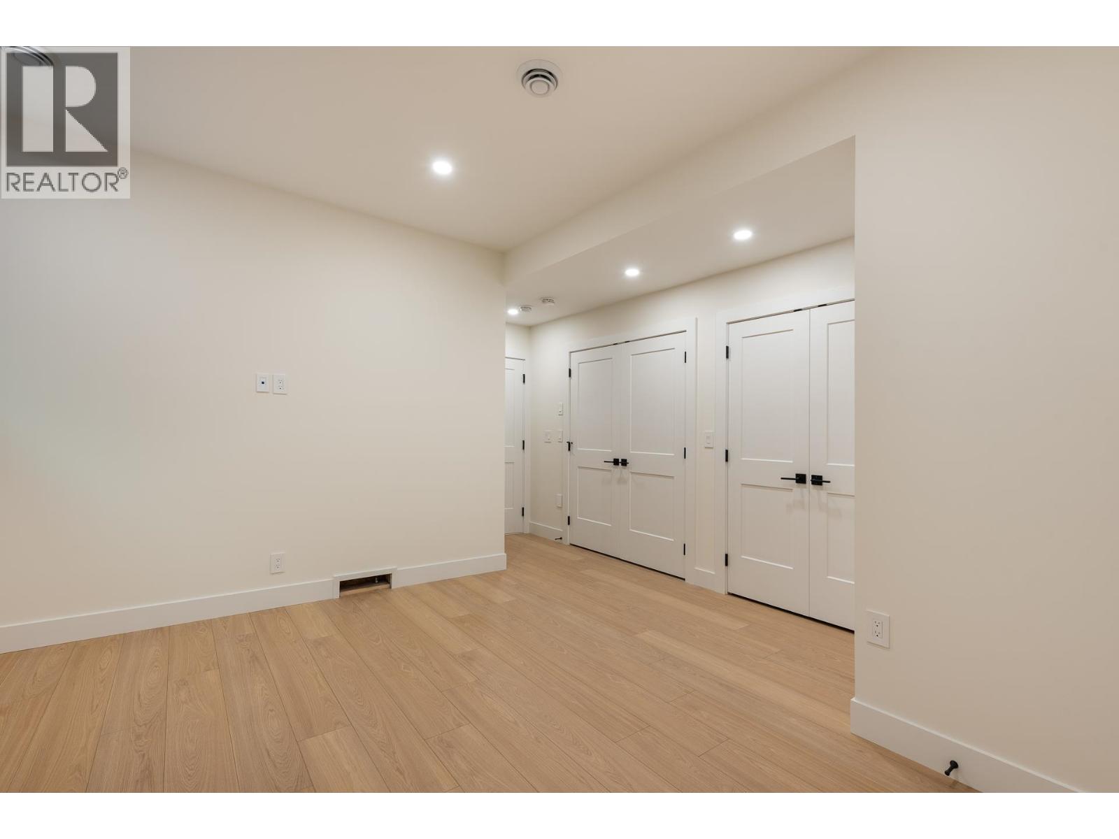 3510 Danielson Drive, Coquitlam, British Columbia  V3E 3H2 - Photo 32 - R3124185