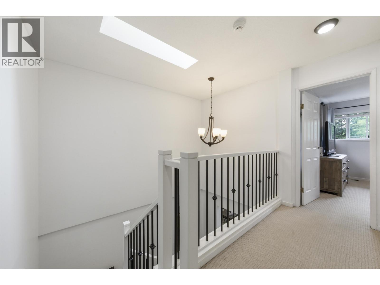 1659 Deep Cove Road, North Vancouver, British Columbia  V7G 1S4 - Photo 15 - R3124195