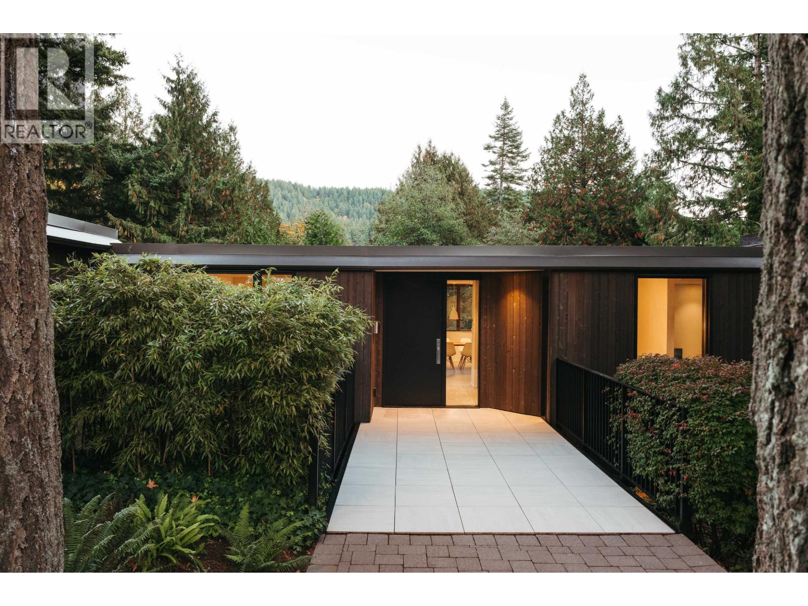 6510 MADRONA CRESCENT, West Vancouver, British Columbia