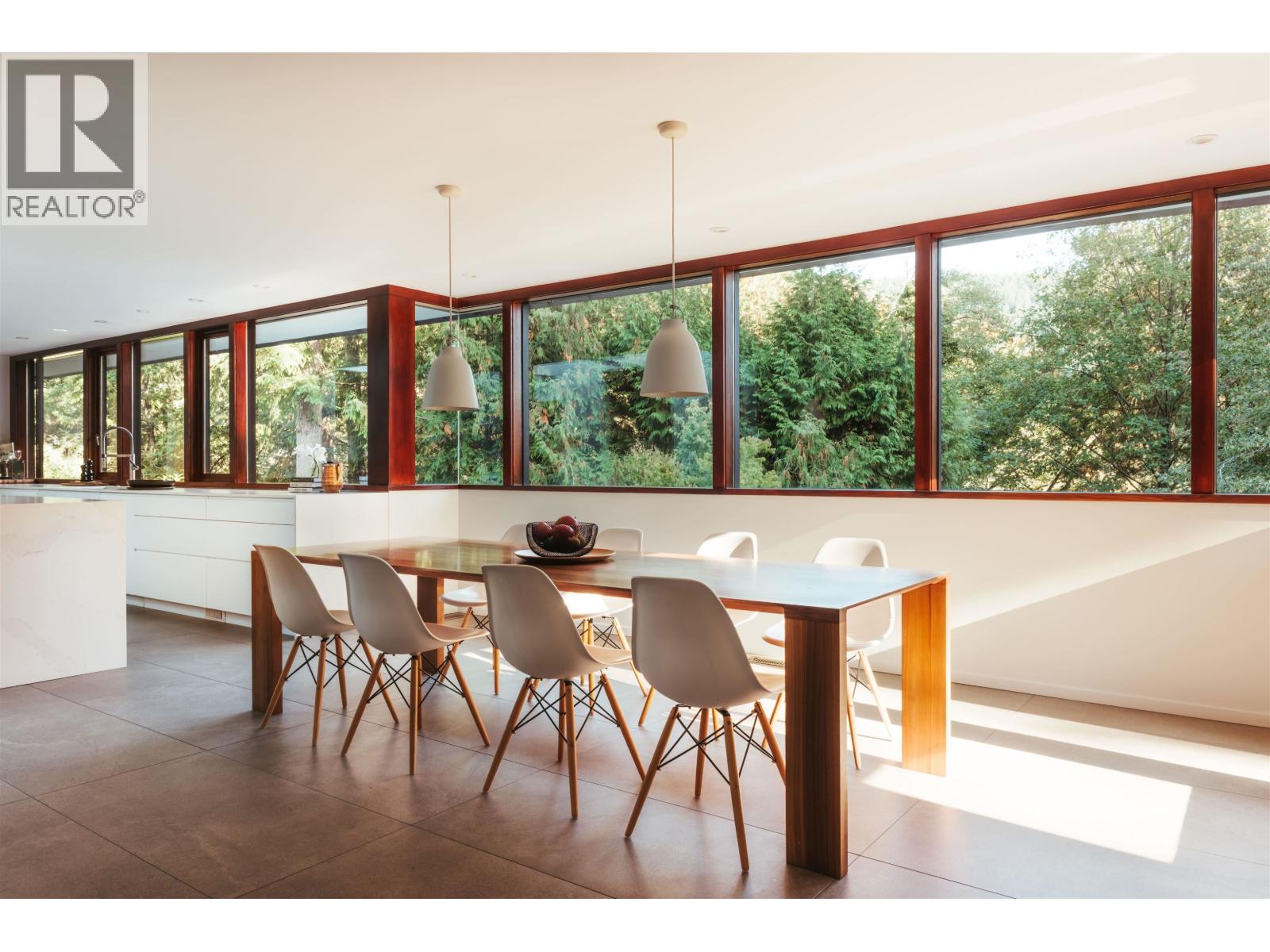 6510 Madrona Crescent, West Vancouver, British Columbia  V7W 2J8 - Photo 6 - R3124199