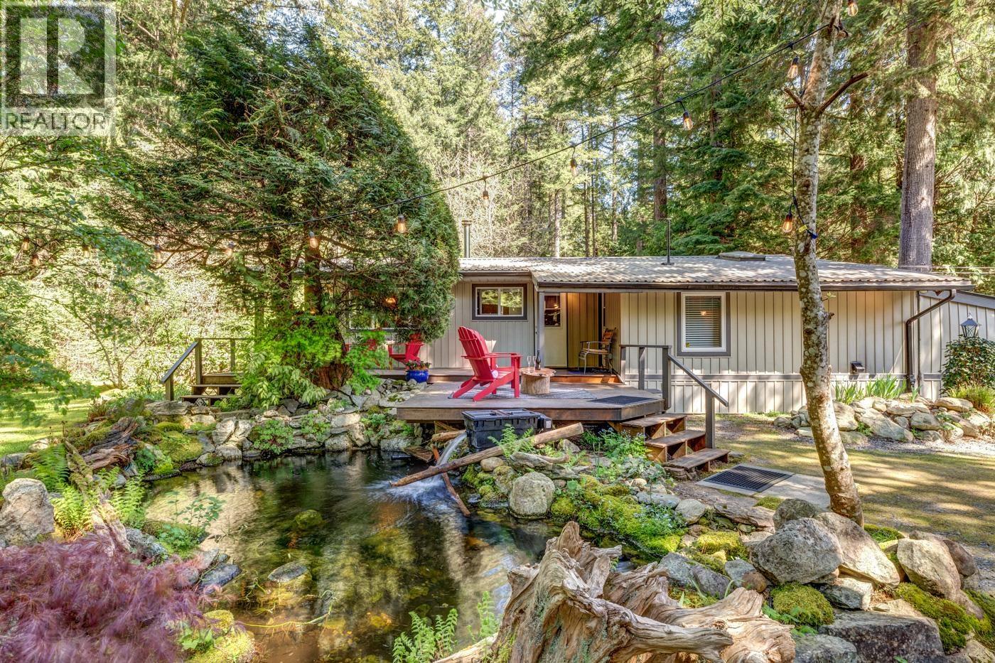 10009 Paradise Valley Road, Squamish, British Columbia  V0N 1H0 - Photo 3 - R3124212