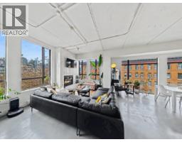 501 28 POWELL STREET, Vancouver, British Columbia