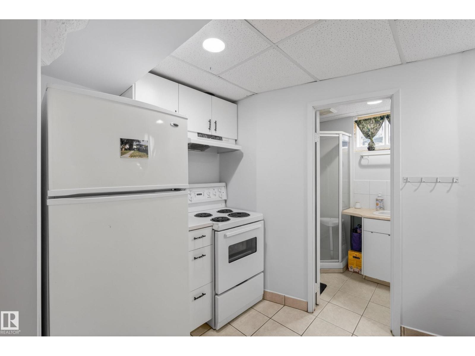 9344 63 Av Nw, Edmonton, Alberta  T6E 0G4 - Photo 26 - E4488041