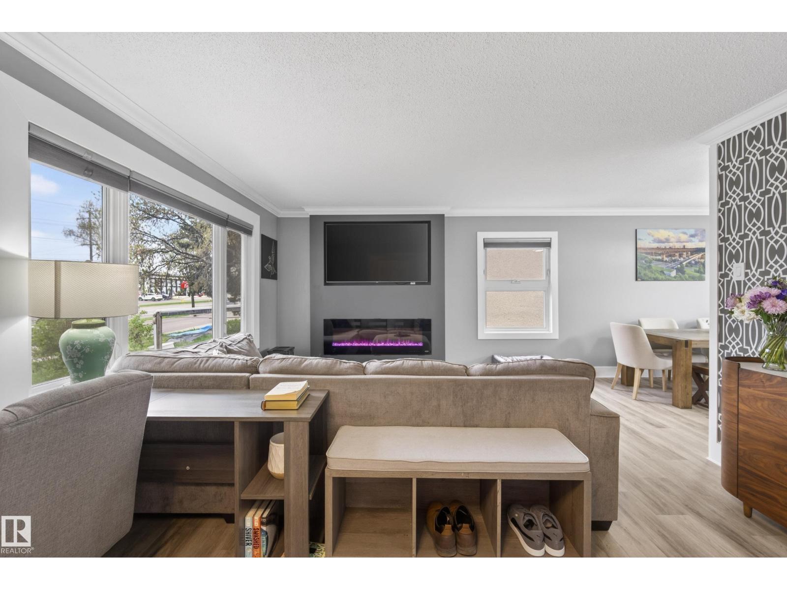9344 63 Av Nw, Edmonton, Alberta  T6E 0G4 - Photo 4 - E4488041