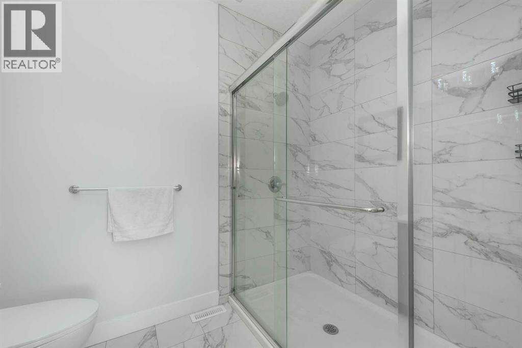 1001 Waterford Drive SE, Chestermere, Alberta  T1X 2T7 - Photo 25 - A2302267