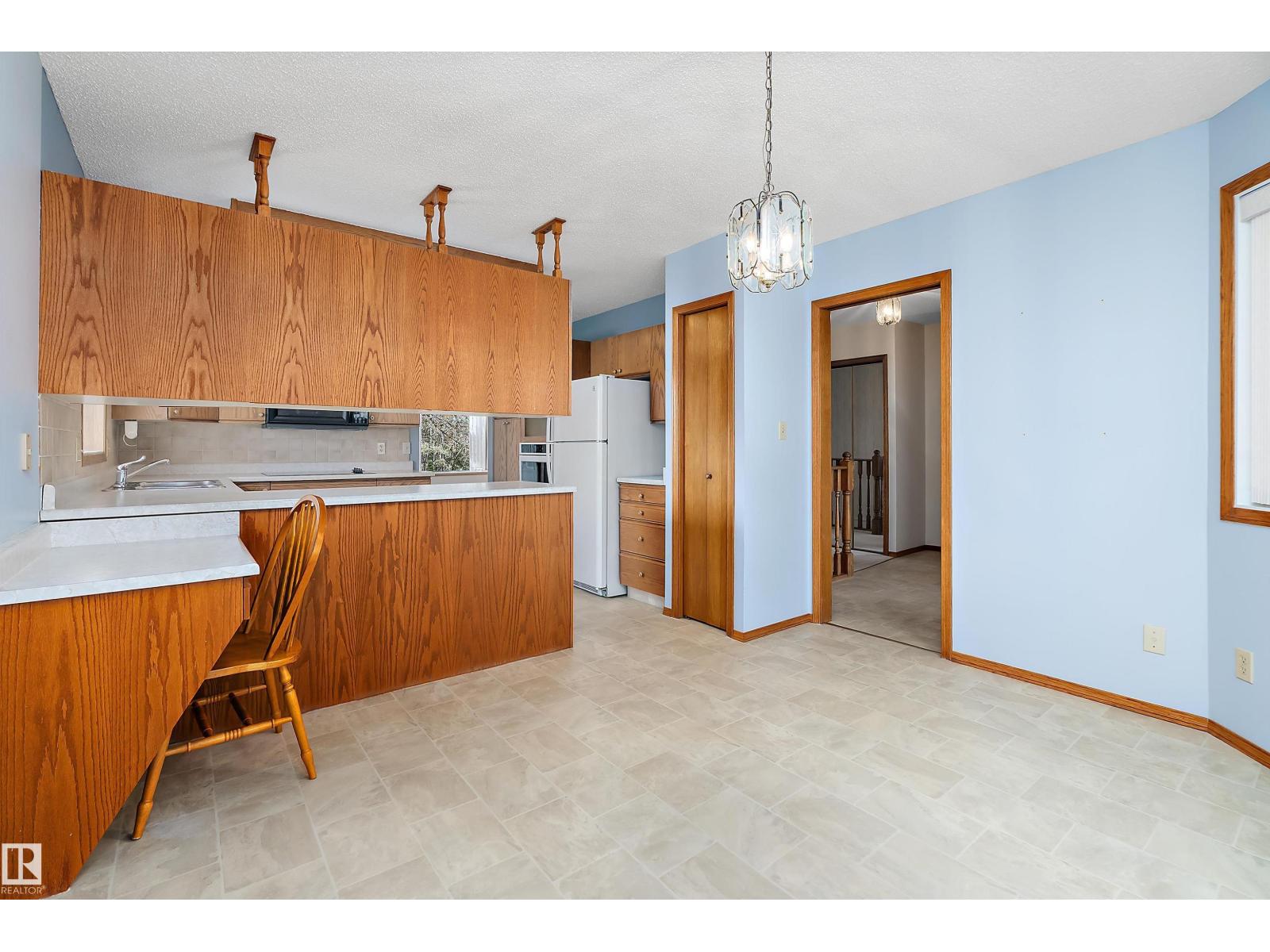 903 109 St Nw, Edmonton, Alberta  T6J 6R1 - Photo 20 - E4488045