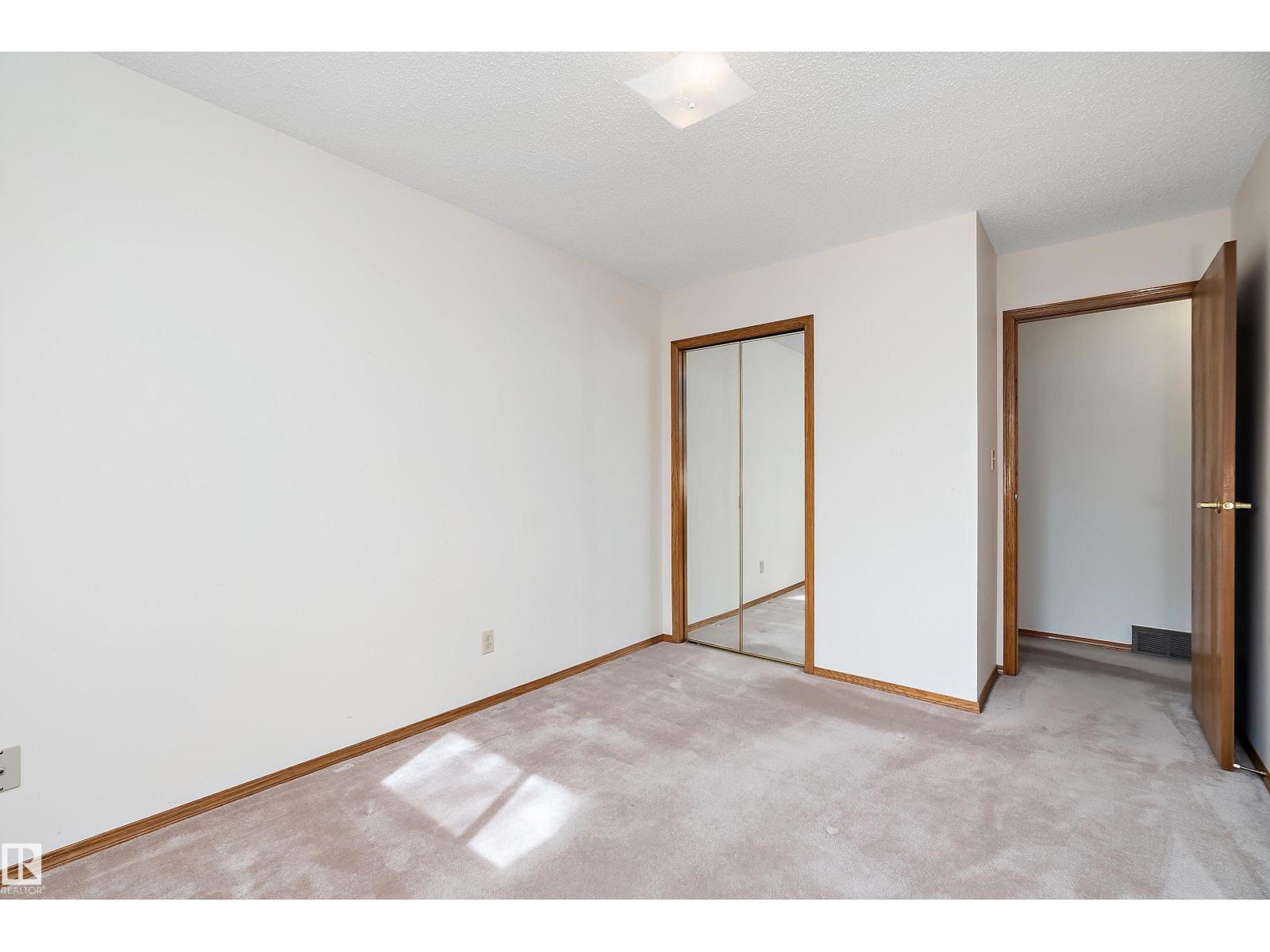 903 109 St Nw, Edmonton, Alberta  T6J 6R1 - Photo 24 - E4488045