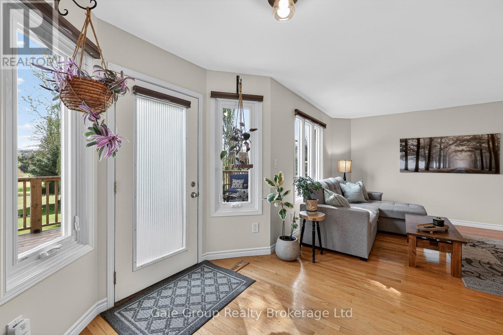 89 Lindsay Road, Woodstock, Ontario N4V 1A8 - Photo 12 - X13135006