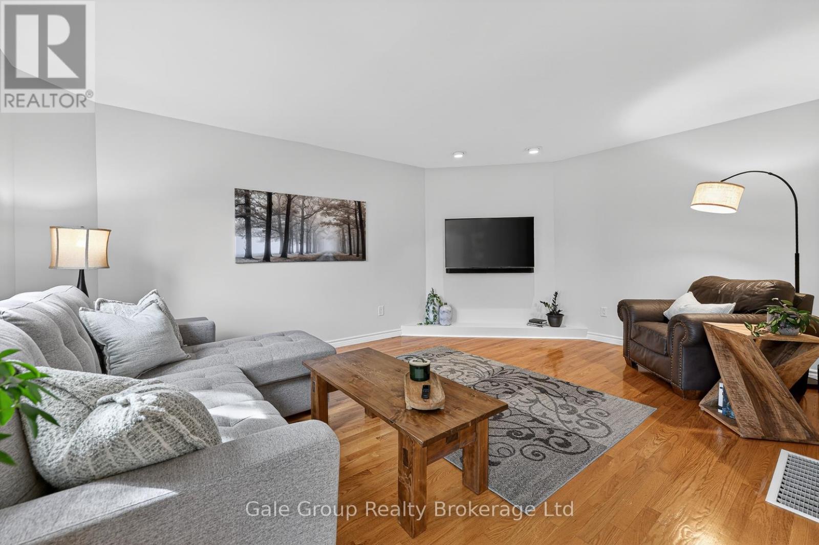 89 Lindsay Road, Woodstock, Ontario N4V 1A8 - Photo 13 - X13135006