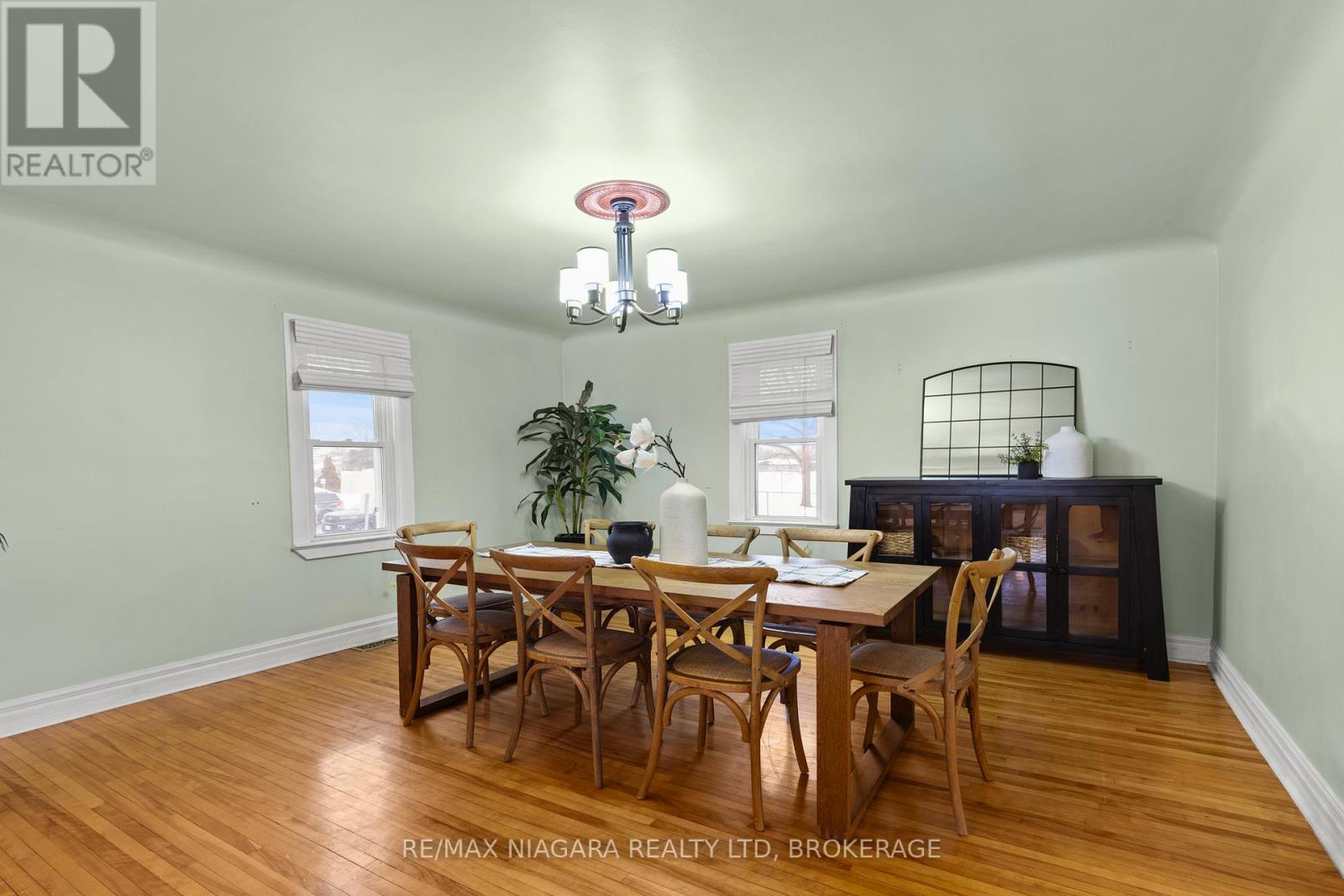 401 Fielden Avenue, Port Colborne, Ontario  L3K 4T9 - Photo 8 - X12780958