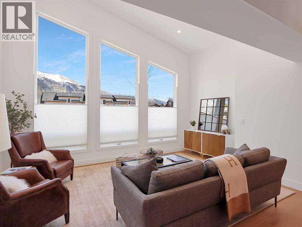 512 8th Avenue, Canmore, Alberta  T1W 2E6 - Photo 2 - A2300770