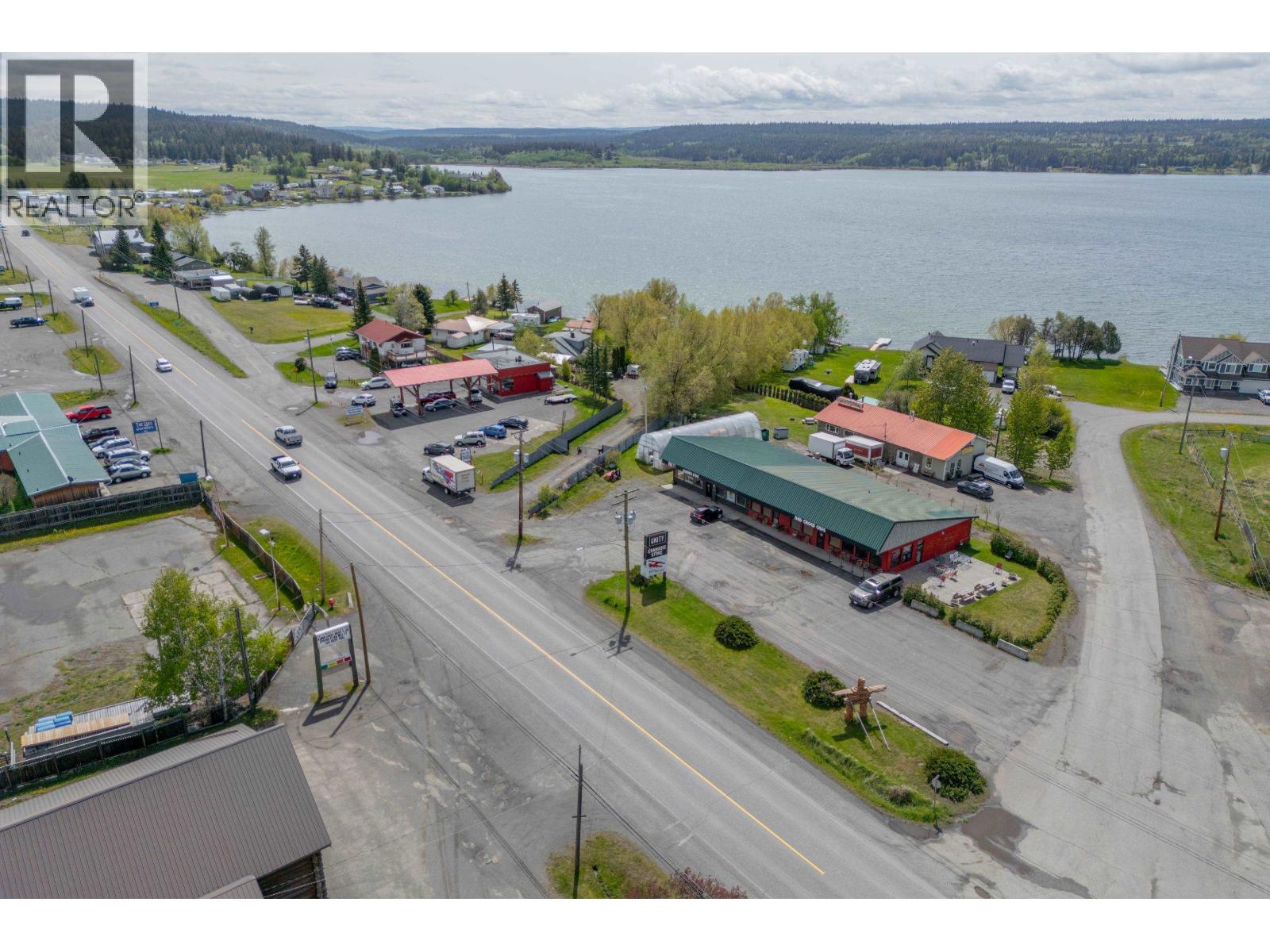 4842 HAMILTON ROAD, Lac La Hache, British Columbia