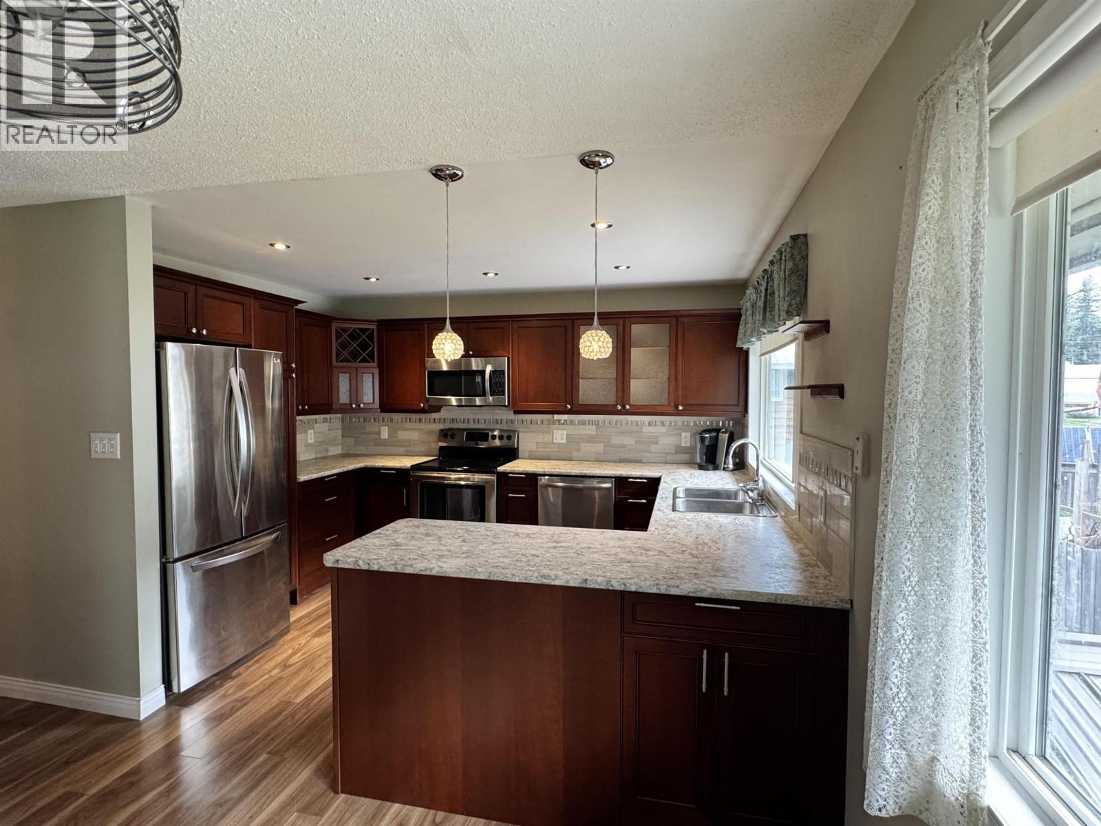 1407 Raven Street, Stewart, British Columbia  V0T 1W0 - Photo 5 - R3124133