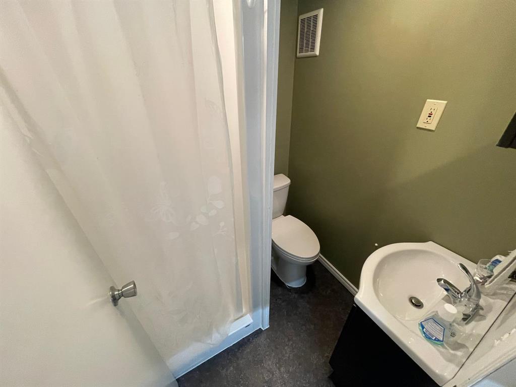 90 De Bourmont Bay, Winnipeg, Manitoba  R2J 1K3 - Photo 24 - 202610671