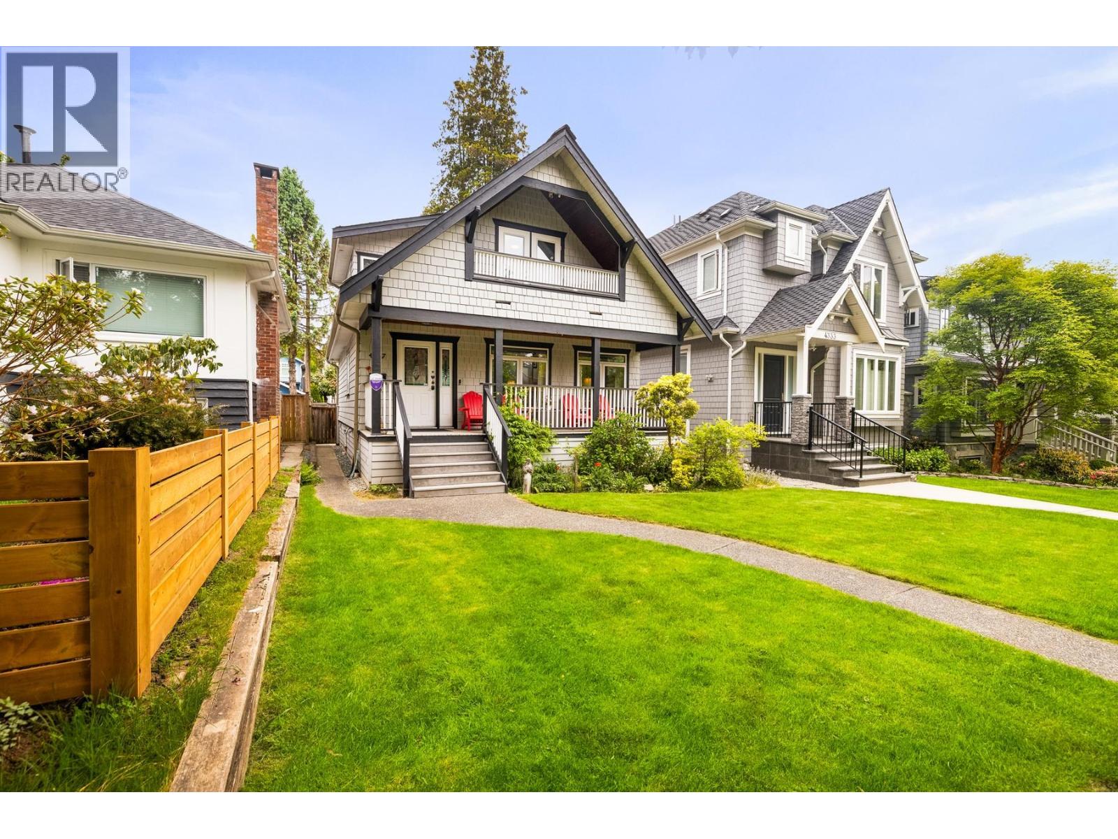 4337 W 15th Avenue, Vancouver, British Columbia  V6R 3A9 - Photo 2 - R3124214