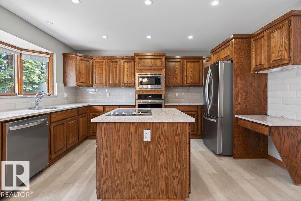 328 O'connor Cl Nw, Edmonton, Alberta  T6R 1L6 - Photo 8 - E4488049