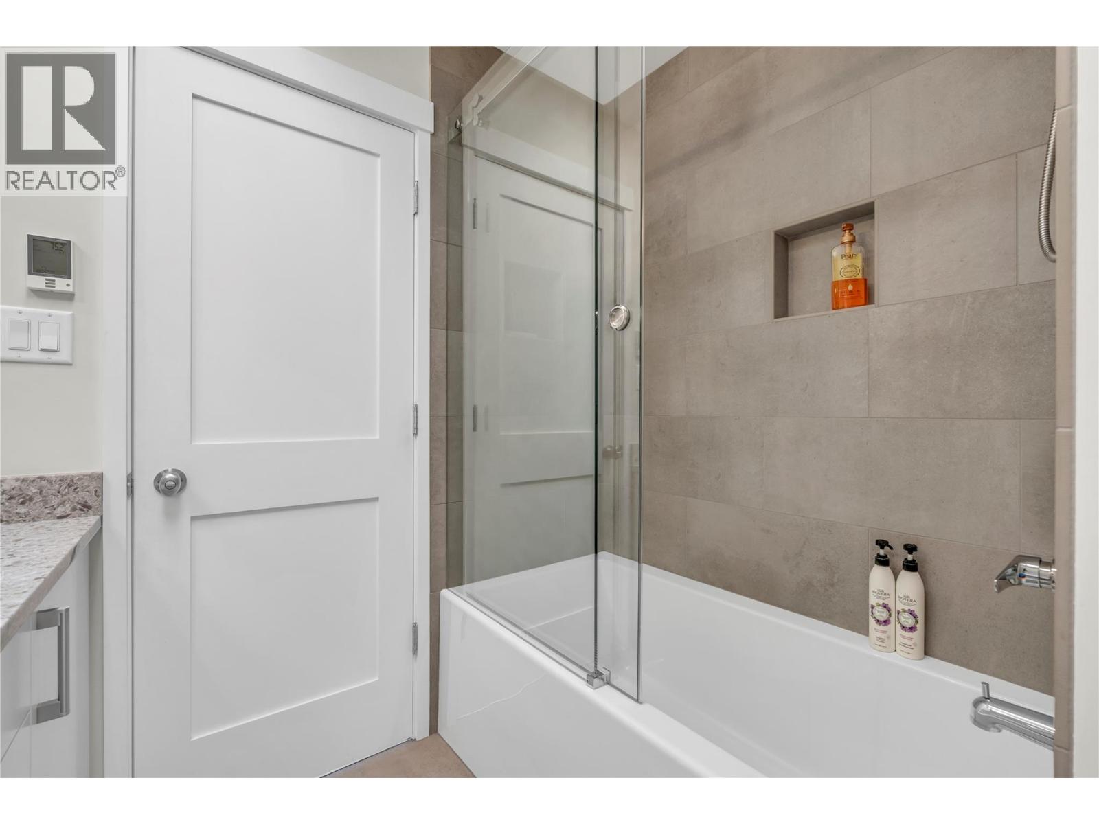 1213 Lambert Drive, Penticton, British Columbia  V2A 8Y5 - Photo 50 - 10387244