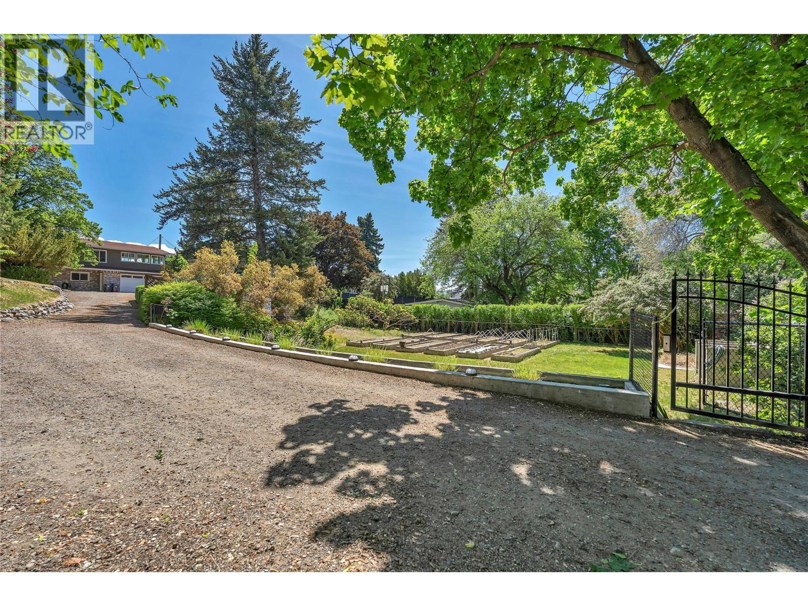 1213 Lambert Drive, Penticton, British Columbia  V2A 8Y5 - Photo 81 - 10387244